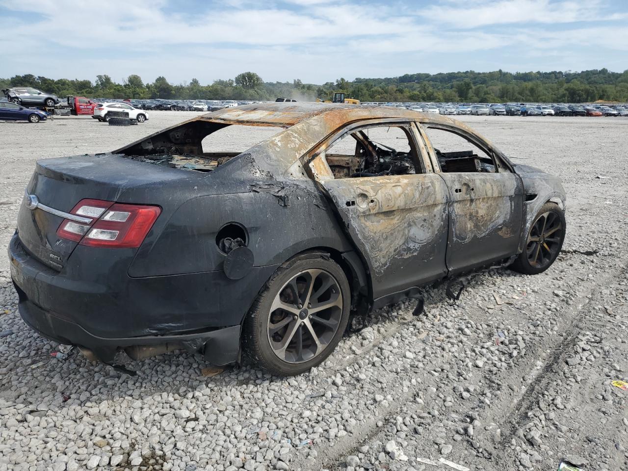 2016 Ford Taurus sel