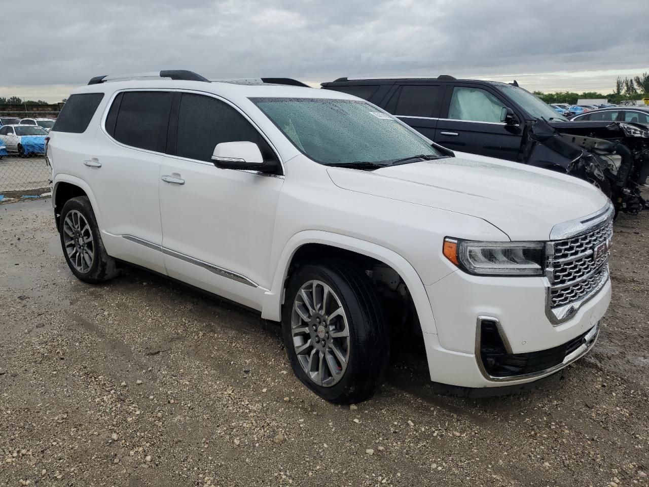2020 GMC Acadia Denali
