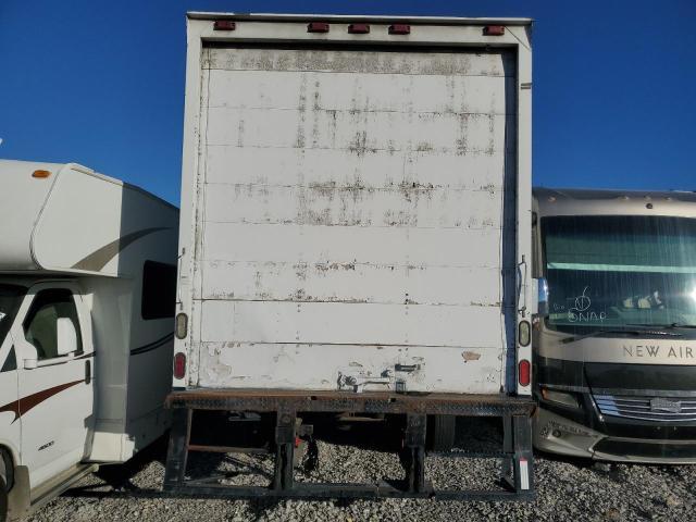 2005 Freightliner Business Class M2 BOX Truck