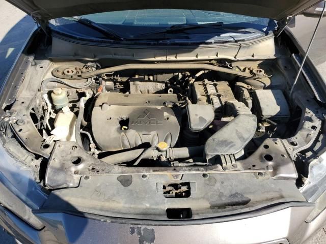 2011 Mitsubishi Outlander SE