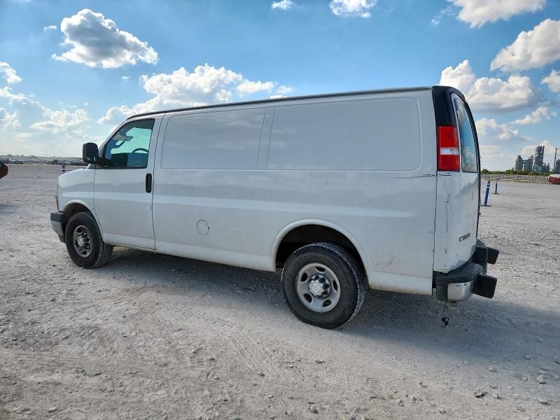 2018 Chevrolet Express G2500