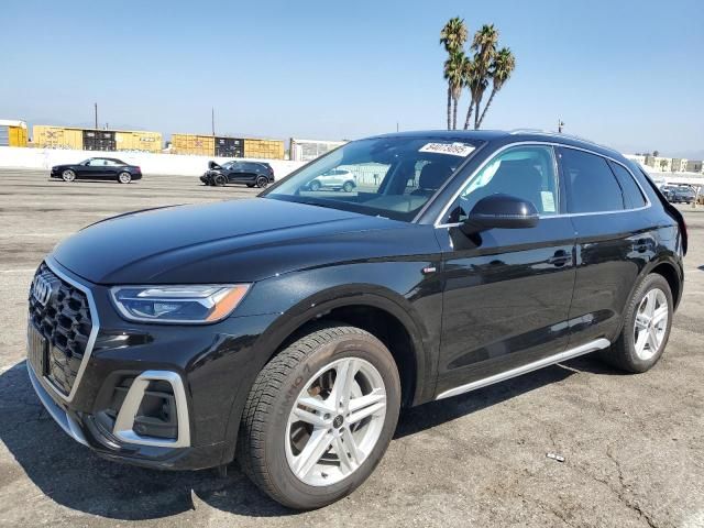 2024 Audi Q5 E Premium 55