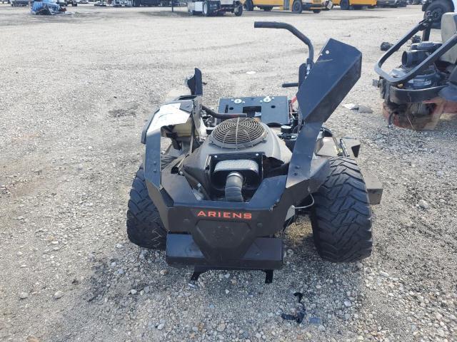 2000 Ariens 2000 Aqcm Unknown-ZTR Mower