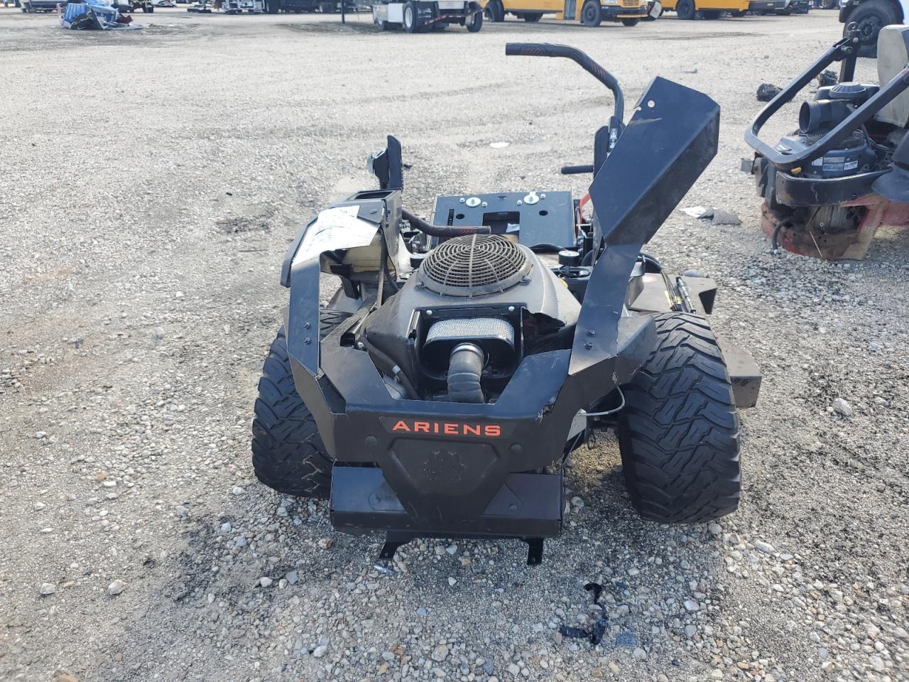 2000 Ariens 2000 Aqcm Unknown-ZTR Mower