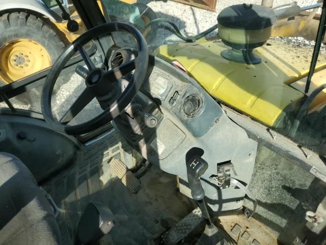 2007 New Holland Tractor