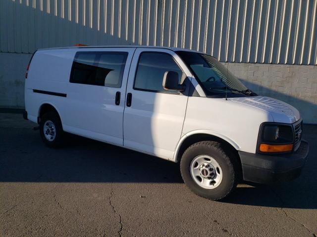 2011 GMC Savana G2500