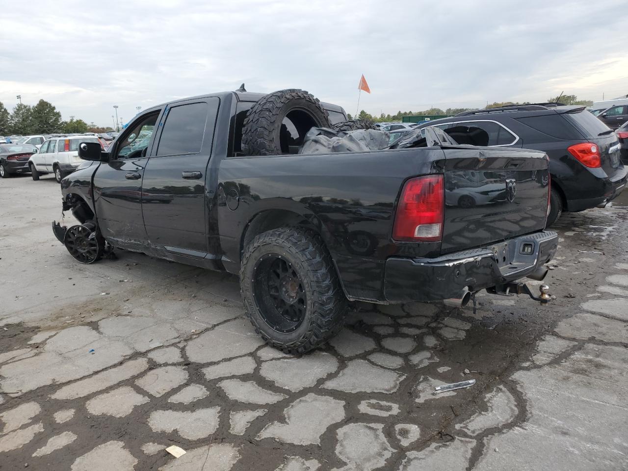 2015 Dodge RAM 1500 SLT