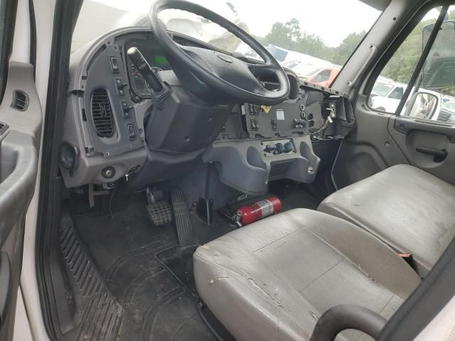 2018 Freightliner M2 106 MED-BOX Truck