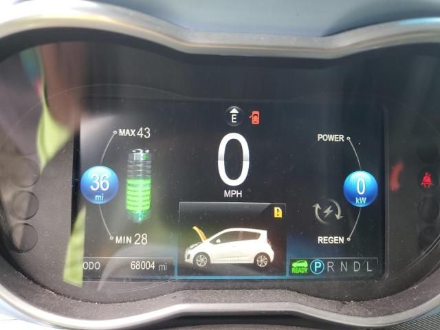 2014 Chevrolet Spark EV 2LT