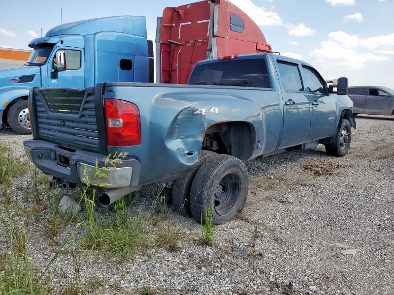 2011 Chevrolet Silverado K3500 LTZ