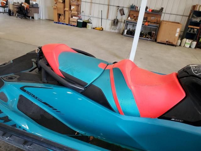 2019 Seadoo Wake PRO 230
