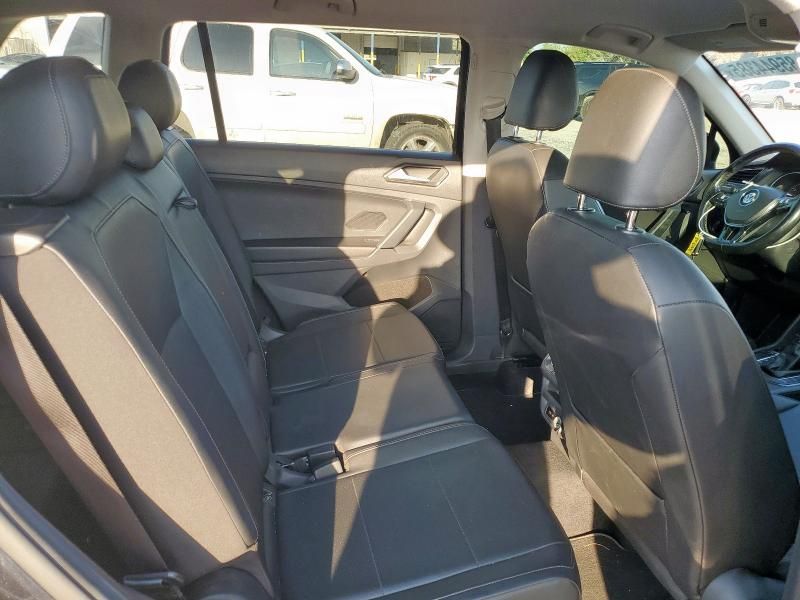 2018 Volkswagen Tiguan se