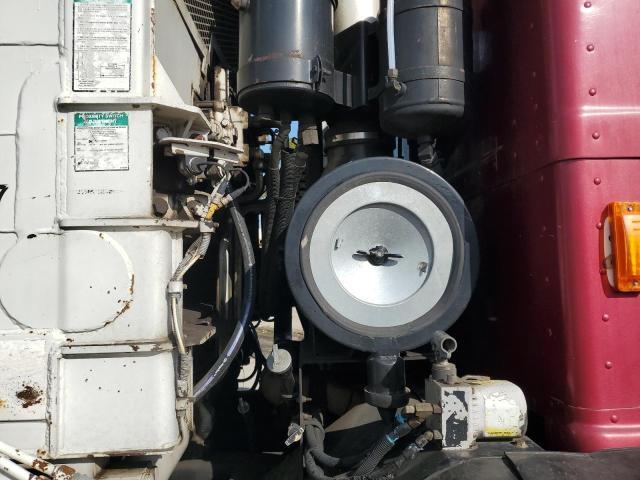 2010 Peterbilt Tractor 2010 Peterbilt 320 Refuse Truck