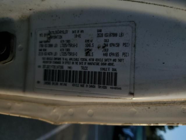 2002 Dodge RAM Van B2500