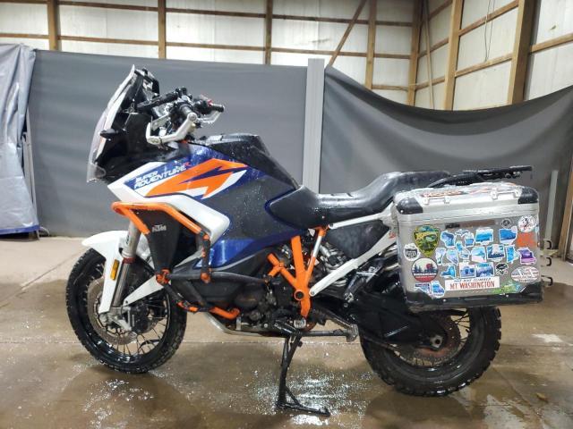2022 KTM 1290 Super Adventure R
