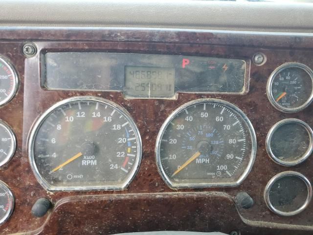 2005 Mack 700 CV700-Semi Truck