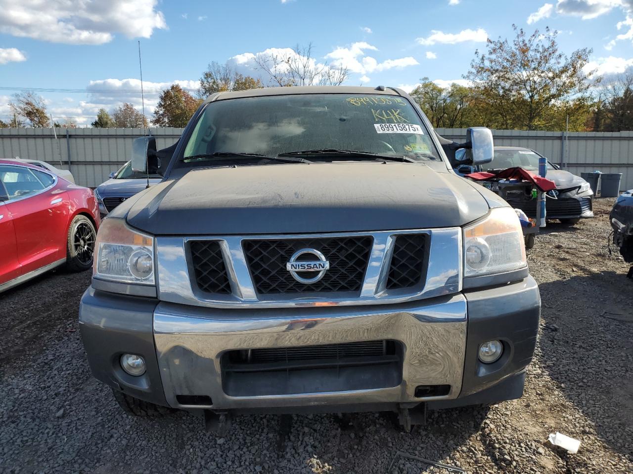 2014 Niss Titan