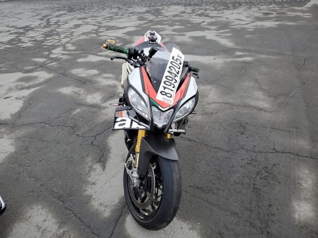 2017 Aprilia Tuono V4 1100 Factory
