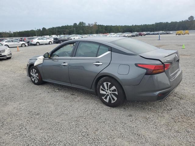 2022 Nissan Altima s