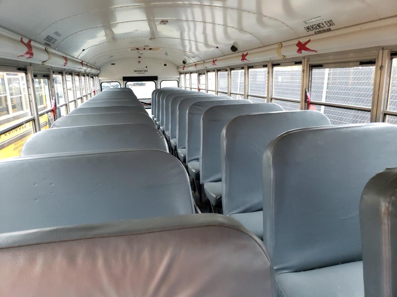 2013 Blubird 2013 Blub Bird BB Conventional School Bus