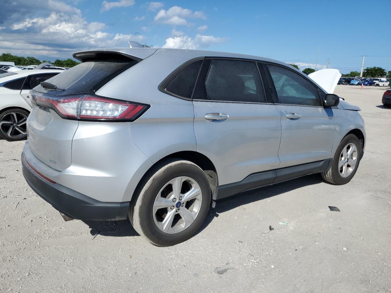 2016 Ford Edge se