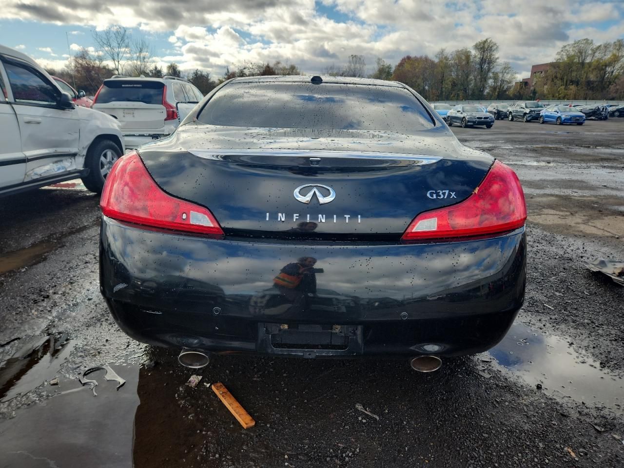 2010 Infiniti G37