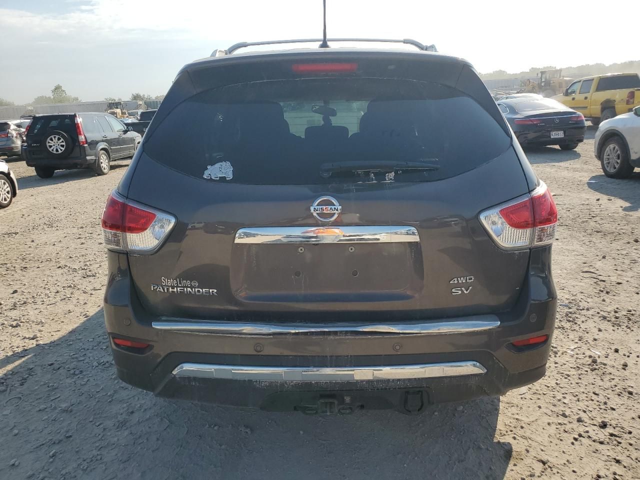 2015 Nissan Pathfinder s