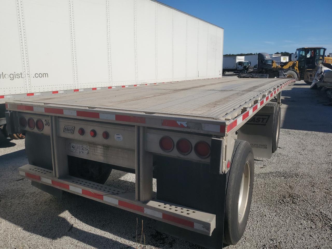 2018 East Manufacturing Flatbed Trailer