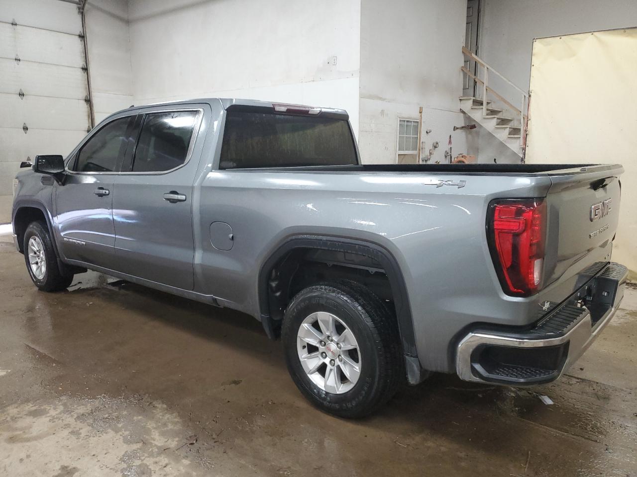 2020 GMC Sierra K1500 SLE