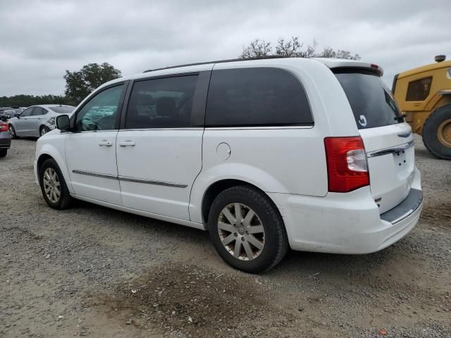 2016 Chrysler Town & Country Touring