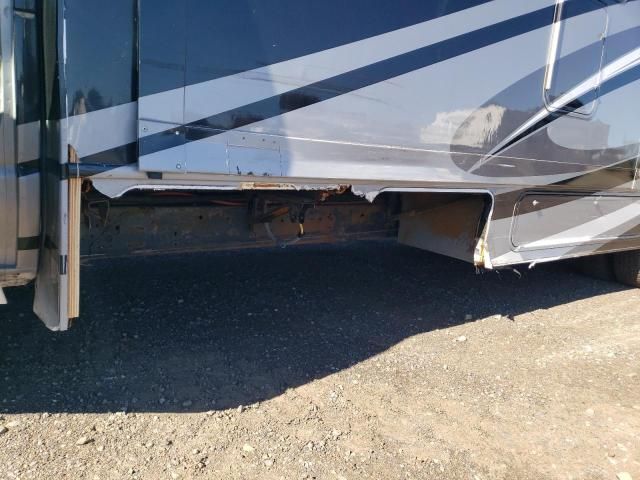 2016 Ford Econoline E450 Super Duty Cutaway Van