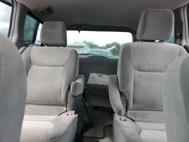 2010 Toyota Sienna CE