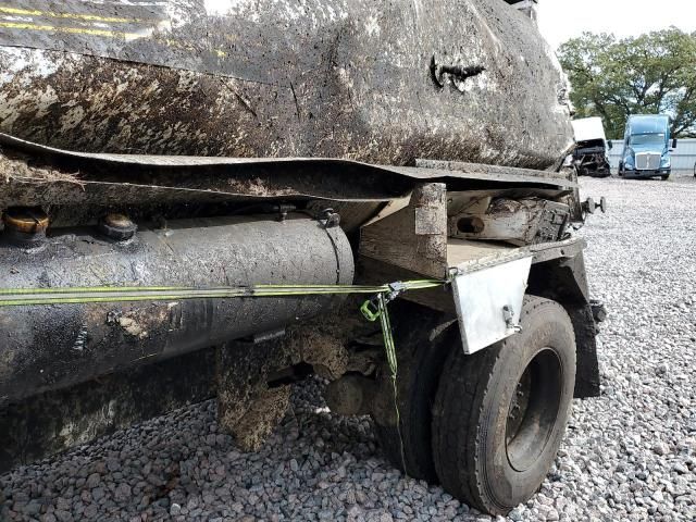 2020 Freightliner M2 106 Medium Duty