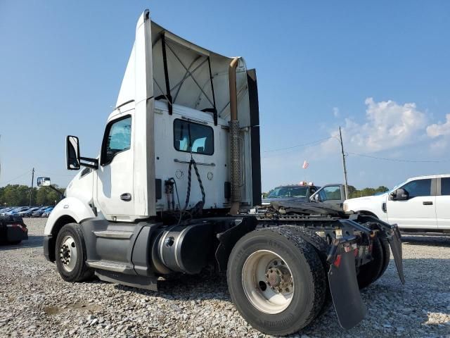 2019 Kenworth T680 Semi Truck
