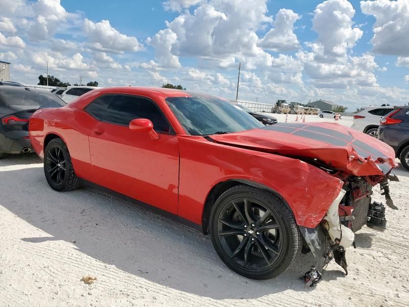 2017 Dodge Challenger SXT