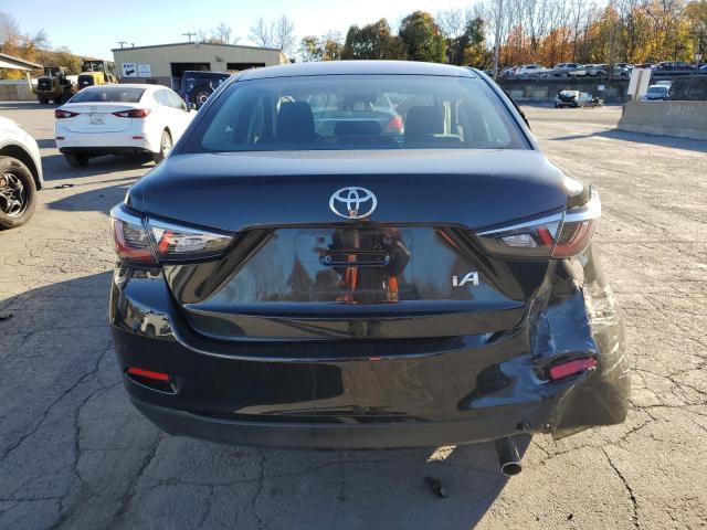 2017 Toyota Yaris ia