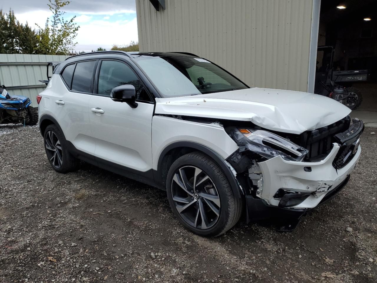 2021 Volvo Xc40 T5 R-design