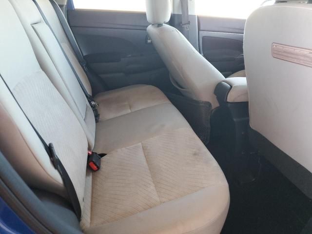 2015 Mitsubishi Outlander Sport SE