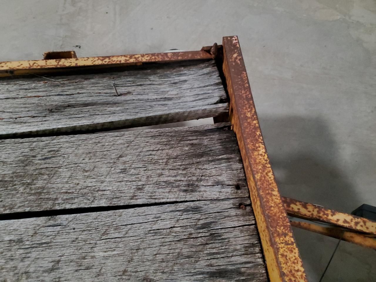 1986 Eagereaver 1986 Eager Beaver Equipment Trailer