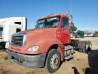 2005 Freightliner Columbia Semi Truck