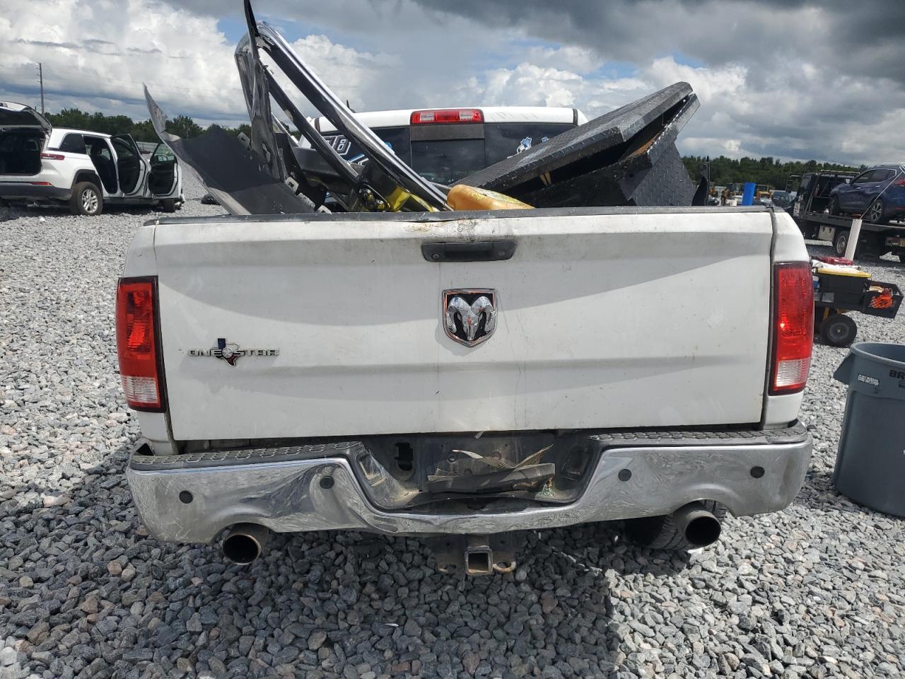 2013 Dodge Ram 1500 slt