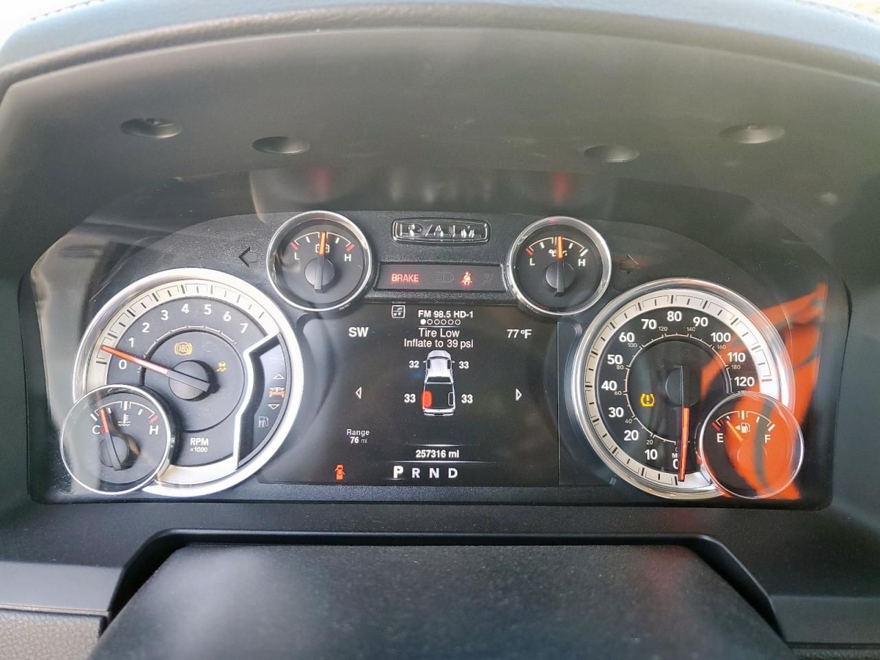 2016 Dodge 1500 Laramie