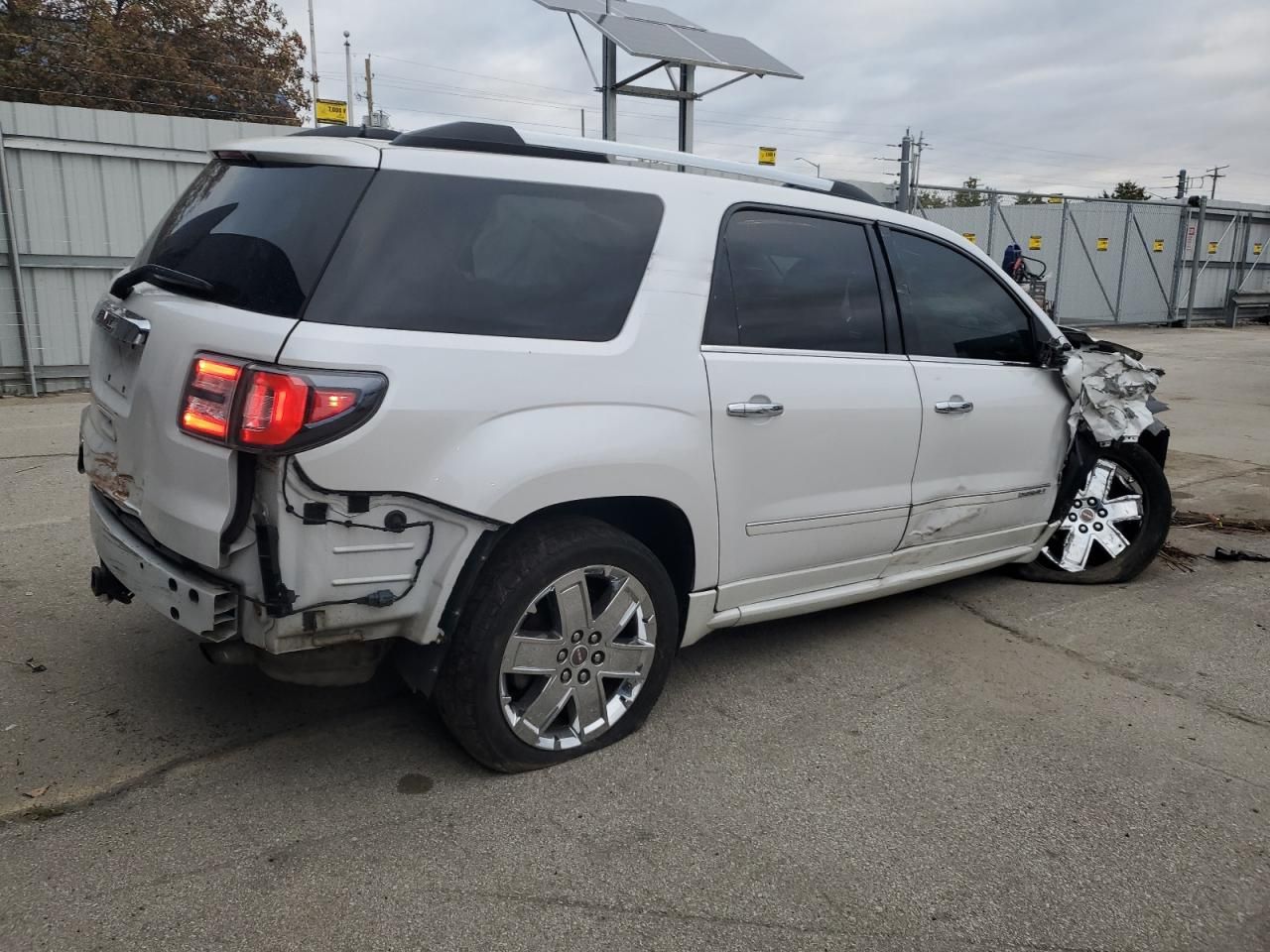 2016 GMC Acadia Denali