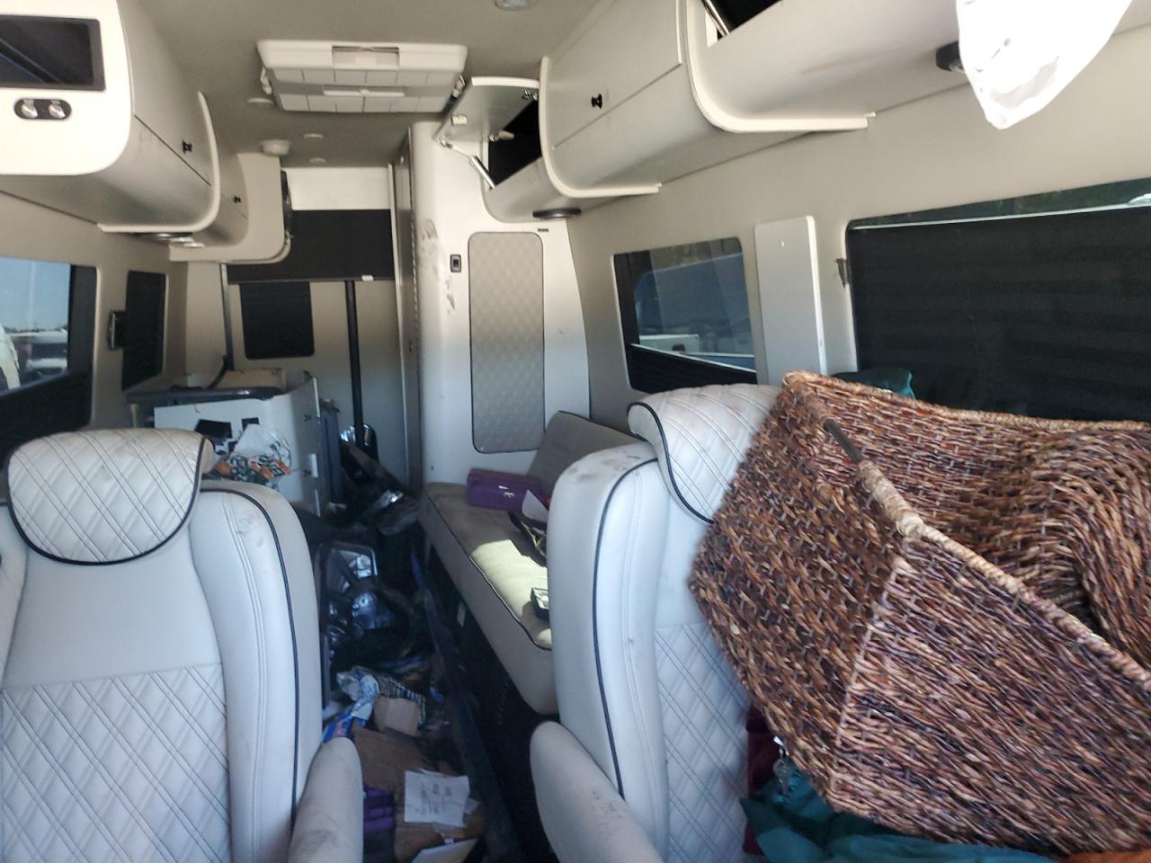 2024 Mercedes-Benz Sprinter 3500