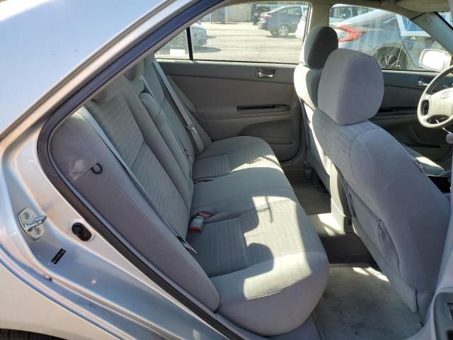 2005 Toyota Camry LE