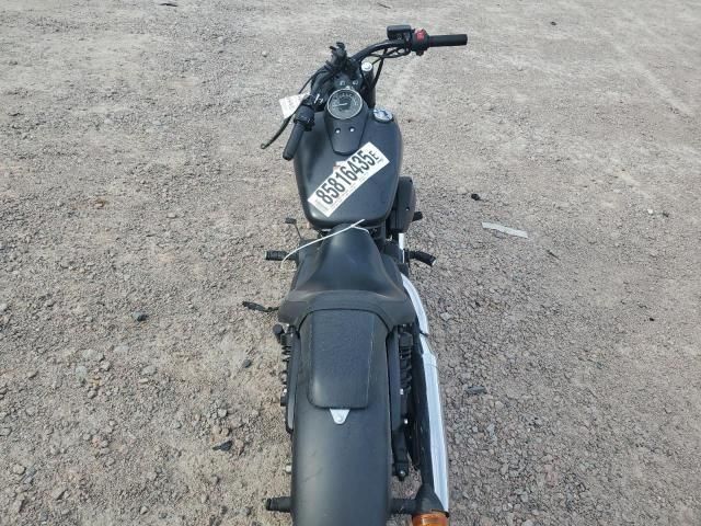 2018 Honda VT750 C2B