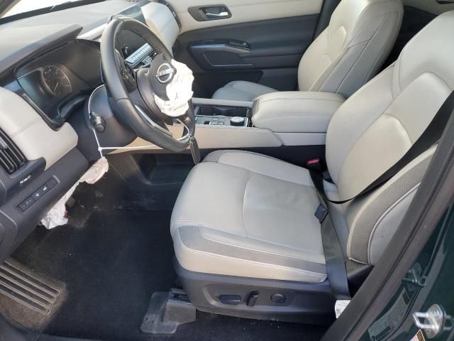 2023 Nissan Pathfinder sl