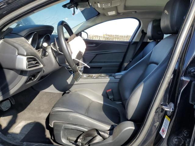 2017 Jaguar XE