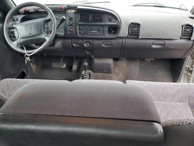 2001 Dodge RAM 1500