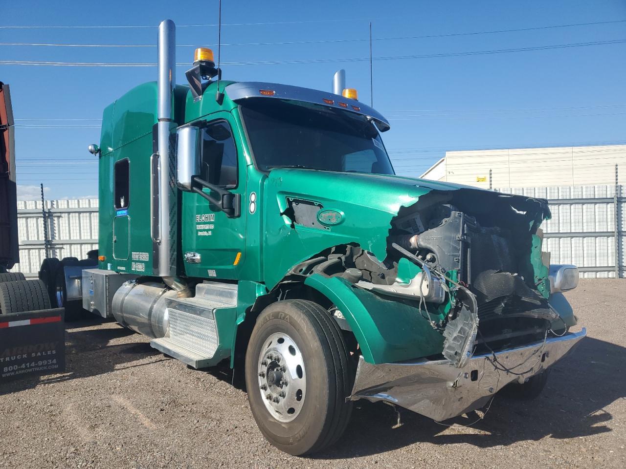 2021 Peterbilt 567 Semi Truck